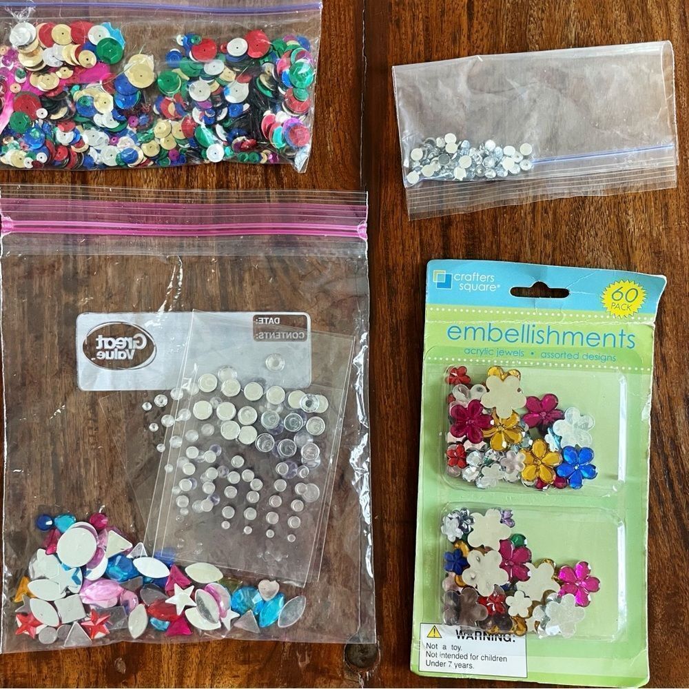 Lot of Embellishments Acrylic Jewels Assorted Designs